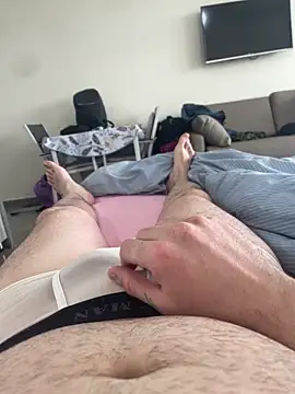 lebaneeseguy online show from April 27, 2026, 1:53 pm