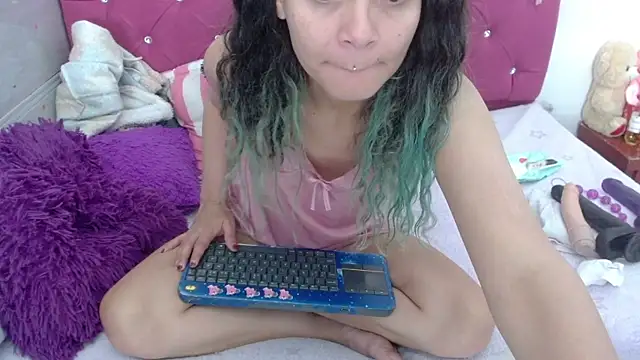 Ariasmithog online show from April 2, 2026, 3:24 am