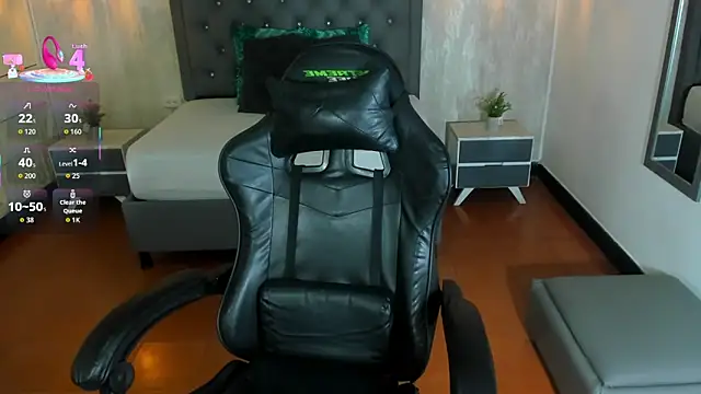 Hadley  online show from February 11, 2026, 3:06 am