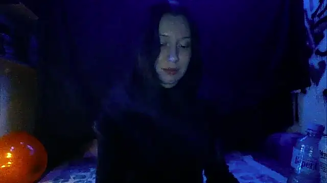 Snapshot of RussNocturnal chatting on February 19, 2025, 9:58 pm RussNocturnal online show from February 19, 2025, 9:58 pm