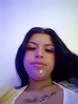 Angela Sophie online show from April 11, 2026, 8:45 pm