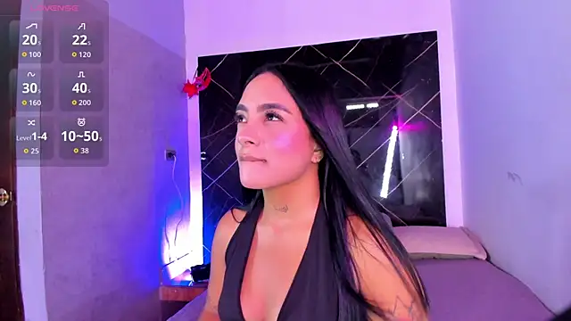 Estefy gomez09 online show from May 31, 2026, 12:22 pm