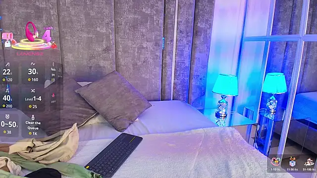 AliDiaz  online show from November 6, 2025, 7:18 pm