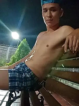 Snapshot of arevalo1124 chatting on February 4, 2025, 8:02 am arevalo1124 online show from February 4, 2025, 8:02 am