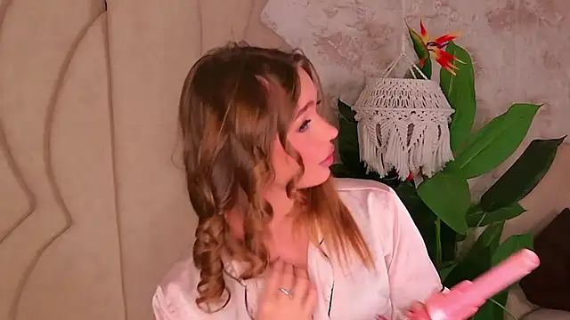 Snapshot of EvansLover chatting on November 26, 2025, 9:04 pm EvansLover online show from November 26, 2025, 9:04 pm