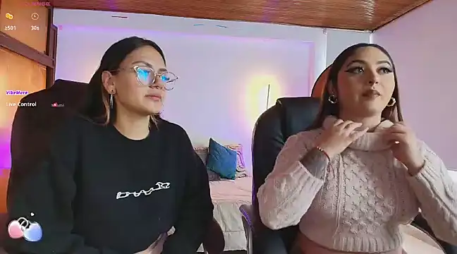 Snapshot of _Emma11 chatting on March 22, 2025, 7:31 pm Emma11 online show from March 22, 2025, 7:31 pm