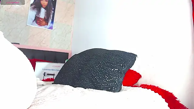 k stormi  online show from February 8, 2026, 9:23 pm