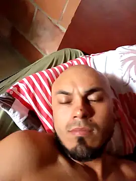 Jean18060 online show from February 24, 2026, 4:52 pm