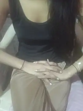 Snapshot of angel-cinderella chatting on May 23, 2026, 11:37 pm angel-cinderella online show from May 23, 2026, 11:37 pm