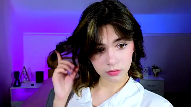 Snapshot of Hotary_Yuko chatting on March 18, 2025, 1:55 pm Hotary Yuko online show from March 18, 2025, 1:55 pm