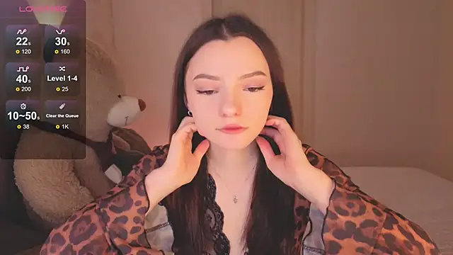 Snapshot of CaseyCraig chatting on October 24, 2025, 3:11 pm CaseyCraig online show from October 24, 2025, 3:11 pm