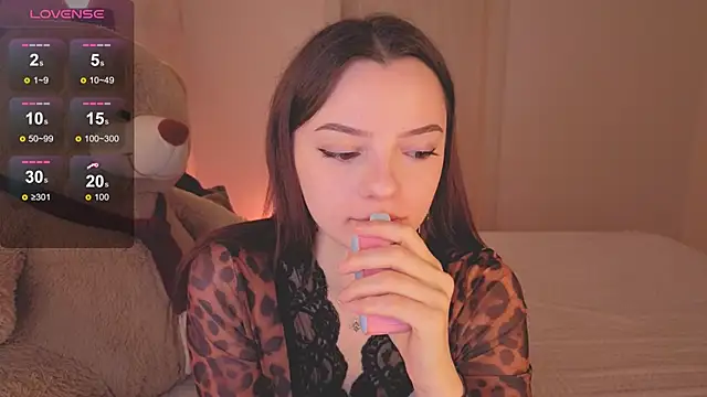 Snapshot of CaseyCraig chatting on November 10, 2025, 3:06 pm CaseyCraig online show from November 10, 2025, 3:06 pm