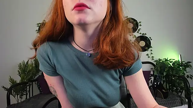 SophieOuld online show from March 4, 2025, 6:26 am