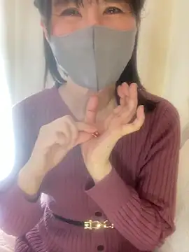 Snapshot of MURA-saki chatting on February 19, 2025, 3:28 am MURA-saki online show from February 19, 2025, 3:28 am