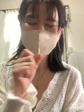 Snapshot of MURA-saki chatting on February 13, 2025, 1:40 am MURA-saki online show from February 13, 2025, 1:40 am