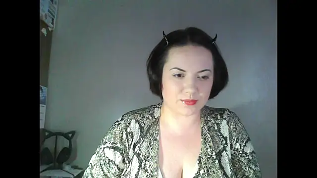 Snapshot of BlackkkVelvet chatting on February 25, 2025, 1:10 pm BlackkkVelvet online show from February 25, 2025, 1:10 pm