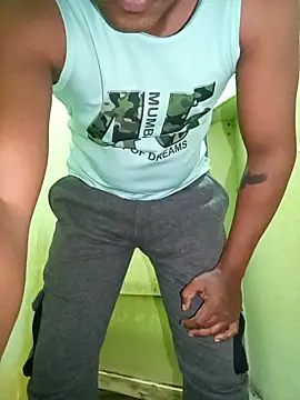 bigcock thick online show from March 13, 2026, 12:04 am