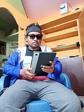 bigcock thick online show from March 4, 2026, 11:23 pm