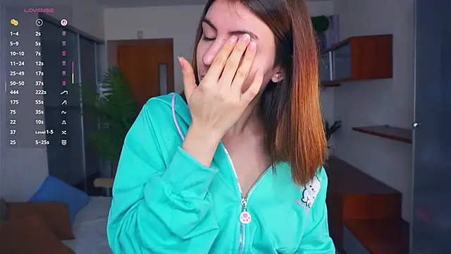 Snapshot of ErlinaBuoy chatting on December 3, 2025, 6:25 am ErlinaBuoy online show from December 3, 2025, 6:25 am