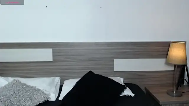 Snapshot of Liiamthompson chatting on November 7, 2025, 11:04 am Liiamthompson online show from November 7, 2025, 11:04 am