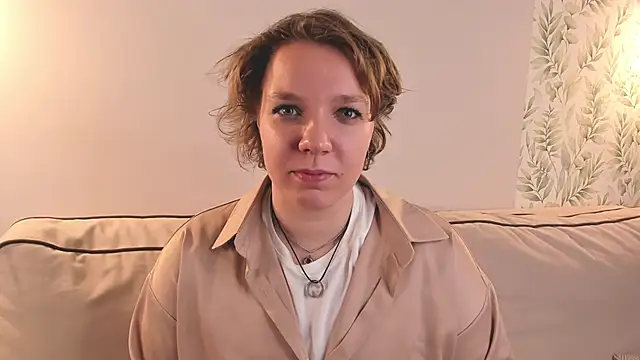 EdaGambee online show from February 3, 2025, 2:24 pm