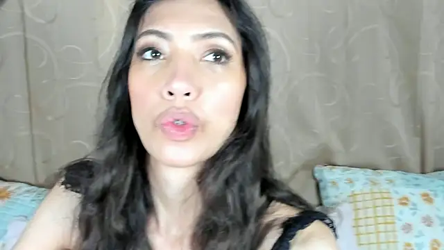 Snapshot of Miss_veronicaa2 chatting on June 29, 2026, 1:11 pm Miss veronicaa2 online show from June 29, 2026, 1:11 pm