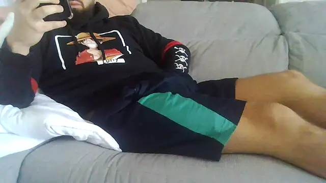 Snapshot of Zer_oki chatting on November 19, 2025, 10:04 am Zer oki online show from November 19, 2025, 10:04 am