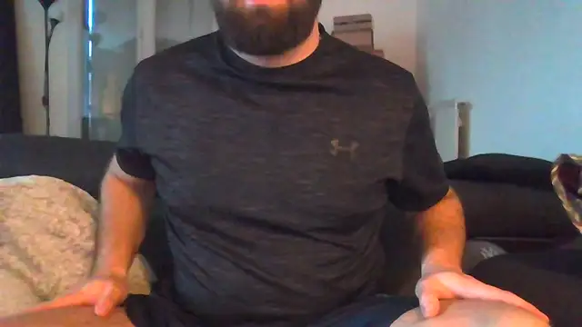 Snapshot of Zer_oki chatting on November 17, 2025, 11:36 am Zer oki online show from November 17, 2025, 11:36 am