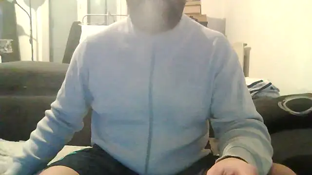 Snapshot of Zer_oki chatting on November 30, 2025, 3:57 pm Zer oki online show from November 30, 2025, 3:57 pm