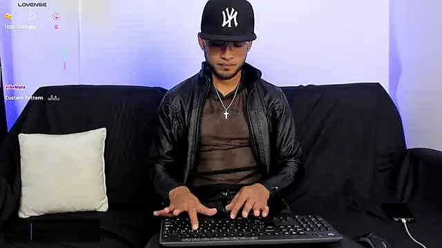 Max Conor1 online show from March 6, 2026, 10:54 am