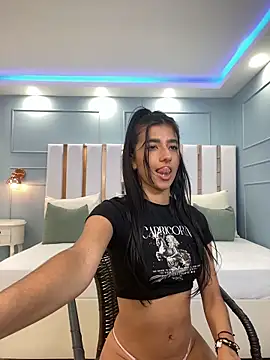 Snapshot of eva_roseee chatting on November 12, 2025, 9:07 pm eva roseee online show from November 12, 2025, 9:07 pm