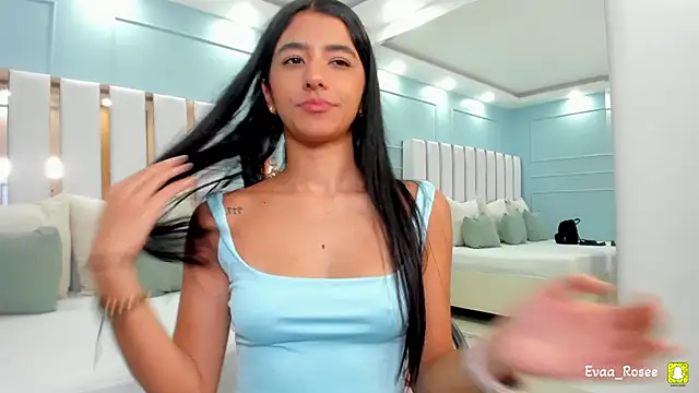 Snapshot of eva_roseee chatting on October 23, 2025, 9:35 pm eva roseee online show from October 23, 2025, 9:35 pm