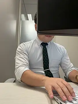 Snapshot of Nobu_469 chatting on November 20, 2025, 2:45 am Nobu 469 online show from November 20, 2025, 2:45 am