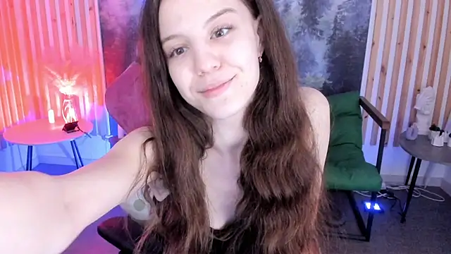 Snapshot of MilaStoyne chatting on December 22, 2025, 6:57 am MilaStoyne online show from December 22, 2025, 6:57 am