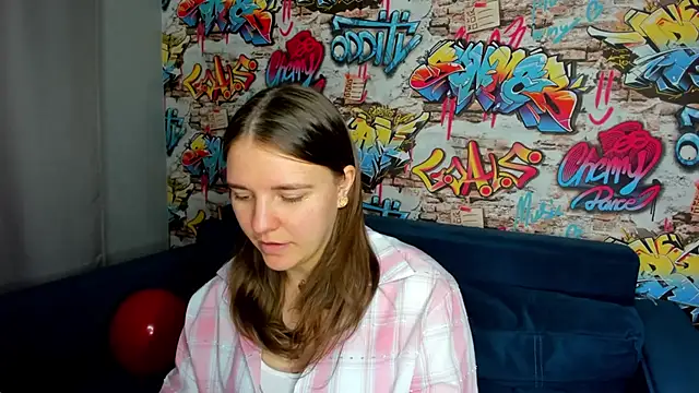 Snapshot of Jenny_Jimmy chatting on July 13, 2026, 9:52 am Jenny Jimmy online show from July 13, 2026, 9:52 am