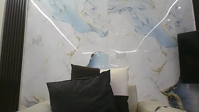 Snapshot of Aleen8067 chatting on October 31, 2025, 10:01 am Aleen8067 online show from October 31, 2025, 10:01 am