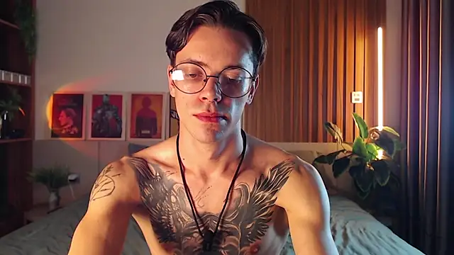 William Henry  online show from April 3, 2026, 1:50 pm