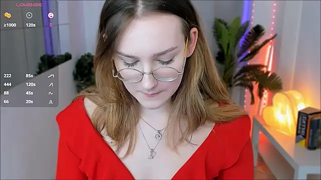 MaryWaddell online show from March 2, 2025, 12:53 am