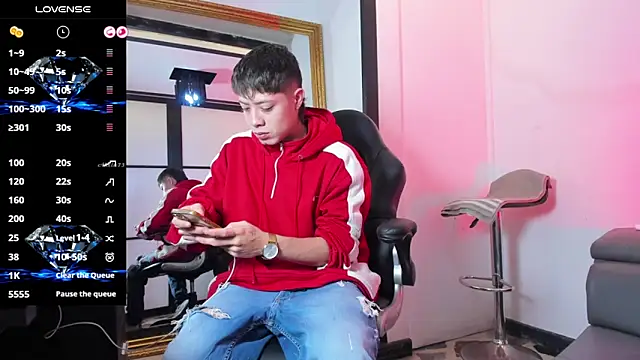 Snapshot of marcuscollins1_ chatting on September 12, 2025, 12:27 pm marcuscollins1 online show from September 12, 2025, 12:27 pm