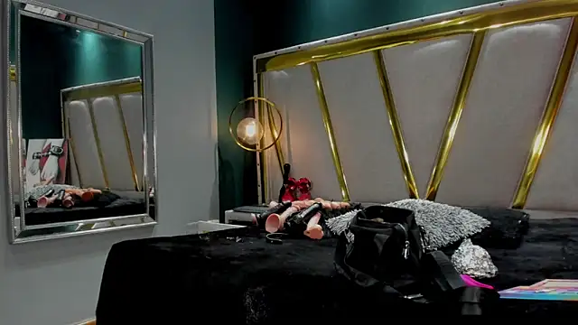 Snapshot of Mara_Gonzalez chatting on October 21, 2025, 11:20 am Mara Gonzalez online show from October 21, 2025, 11:20 am