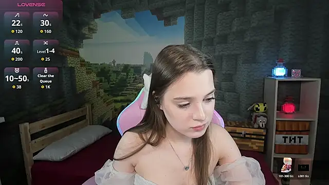 Snapshot of kaisajenner chatting on November 8, 2025, 6:22 pm kaisajenner online show from November 8, 2025, 6:22 pm