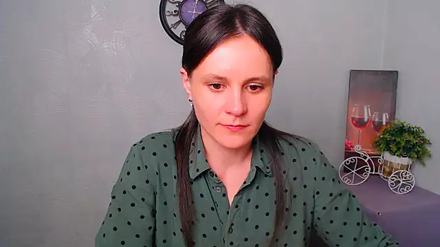 Snapshot of ValeriaHeart_ chatting on February 27, 2025, 3:59 pm ValeriaHeart online show from February 27, 2025, 3:59 pm