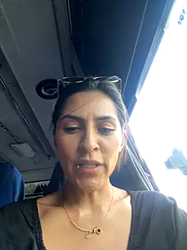 Sofiadelacruz online show from September 10, 2025, 8:30 pm