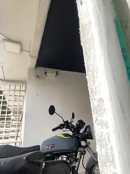 Snapshot of AriYokai chatting on November 7, 2025, 9:41 pm AriYokai online show from November 7, 2025, 9:41 pm