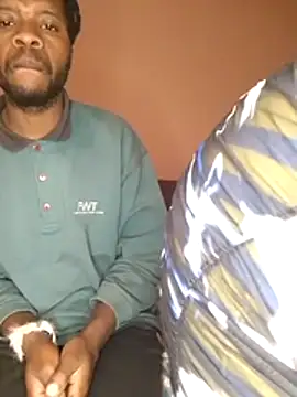 Snapshot of holidtic_justice chatting on November 18, 2025, 9:01 am holidtic justice online show from November 18, 2025, 9:01 am