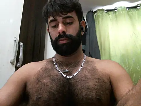 Snapshot of indianhairybull chatting on March 14, 2025, 4:43 am indianhairybull online show from March 14, 2025, 4:43 am