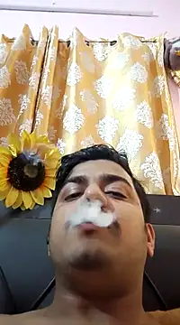 Snapshot of sethgamble000777 chatting on March 7, 2025, 4:33 pm sethgamble000777 online show from March 7, 2025, 4:33 pm