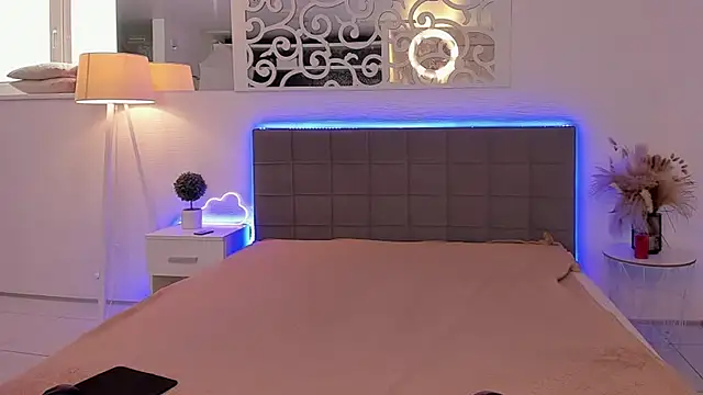 melissacrayzy online show from April 4, 2026, 5:25 am