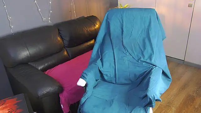 just gay  online show from February 17, 2025, 2:06 pm