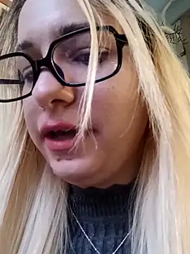 Mia RainX online show from March 27, 2026, 4:41 pm